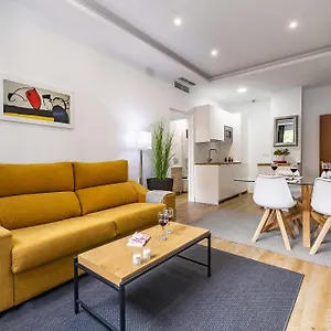 https://grand-apartment-soho-malaga-center.hotelsinnerja.org